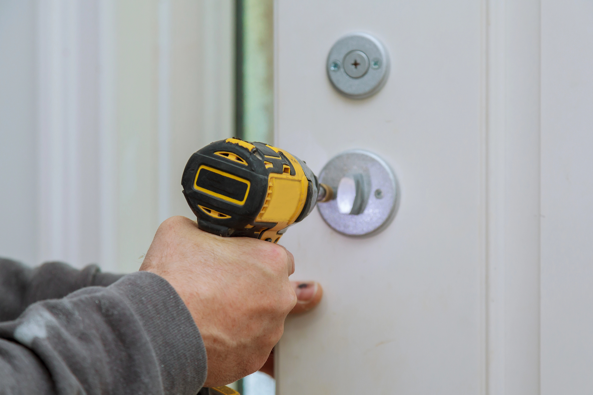 24-hour local locksmith